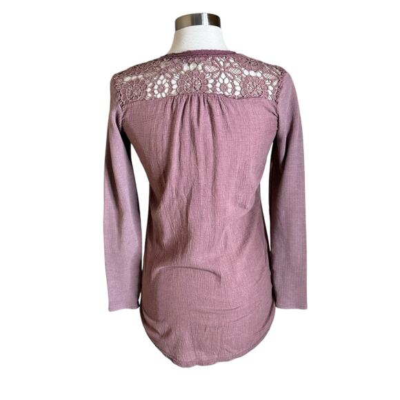 Gimmicks BKE Waffle Knit‎ Crochet Detail Top Women’s Size XS - Picture 2 of 10